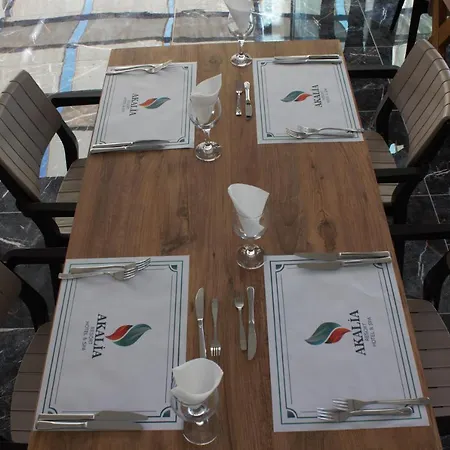 Otel Akalia & 4*