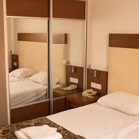 Otel Akalia &