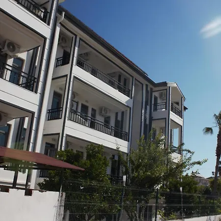Hotel Akalia &